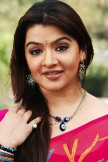 Aarthi Agarwal como: Mangatayaru "Manga'