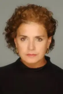 Silvia Baylé como: María