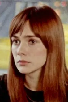 Silvia Bădescu como: Fana