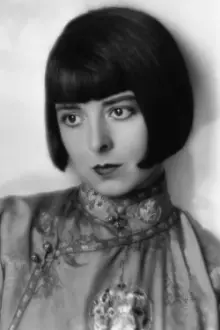 Colleen Moore como: Pert Kelly