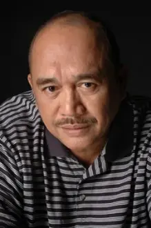 Johnny Delgado como: Mang Edong