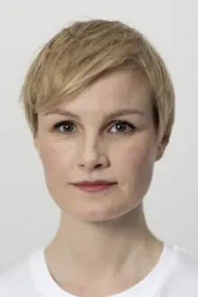 Lena Kristin Ellingsen como: Sara