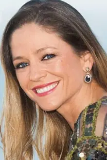 Paula Lobo Antunes como: Carmen Travassos