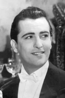 Hugo del Carril como: Rafael Aguilar