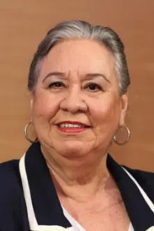 María Prado como: 