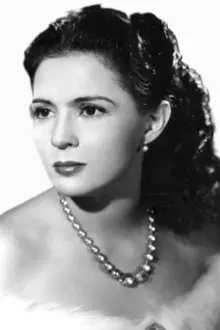 Sofía Álvarez como: Rosario Medina