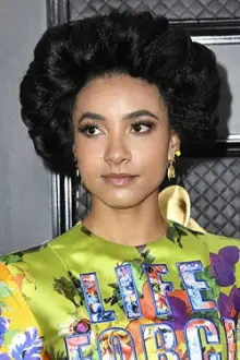 Esperanza Spalding como: 