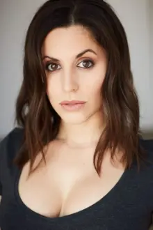 Amelia Meyers como: Carla