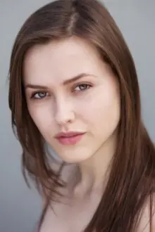 Elinor Crawley como: Susie