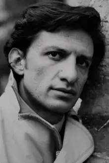 Sergio Jiménez como: Alfredo Castro