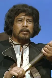 George Wang como: Wang