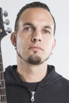 Mark Tremonti como: Ele mesmo