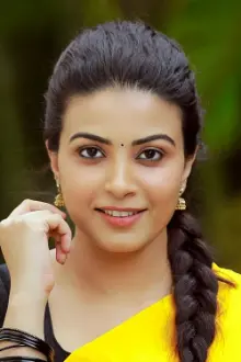 Kavya Shetty como: Spoorthy