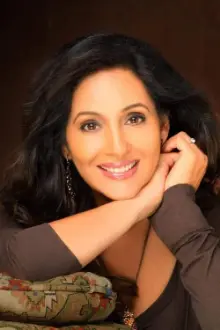 Ashwini Bhave como: Asha