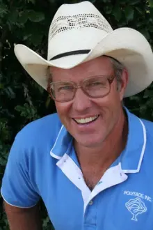 Joel Salatin como: 