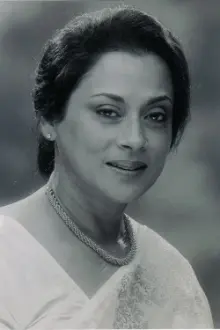 Jayasree Kabir como: Monica Biswas