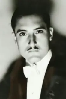 José Crespo como: Raimundo