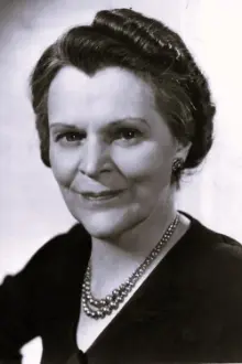 Ethel Wales como: Mrs. Frisbie