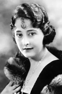 Clara Kimball Young como: Ruth Brockton