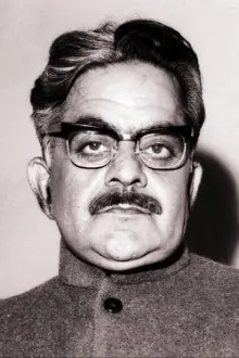 Manmohan Krishna como: Champa's Father