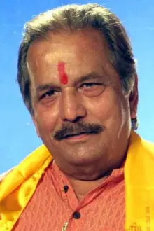 Bharat Kapoor como: Swami Satyanand