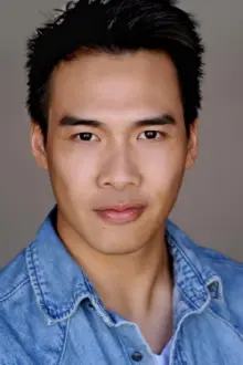 Jason Wong como: Ming