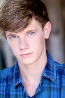 Kendall Ryan Sanders como: Beau Hazelton