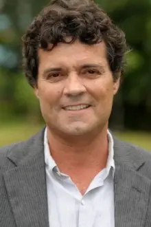 Felipe Camargo como: João Marcos Batista Barbosa