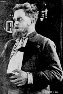 Adolph Milar como: Dryden's Stepfather