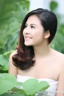 Vân Trang como: 