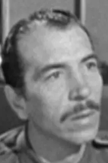 Arturo Martínez como: El picudo