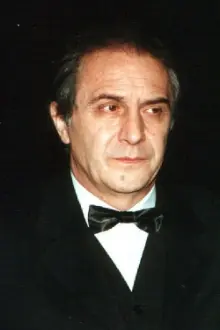 Goran Sultanović como: Ivan