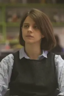 Mina Đukić como: Ela mesma