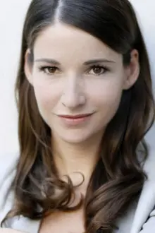 Sophie Wepper como: Alexandra Winter