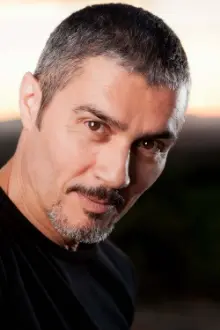 Ángel Pardo como: Juan