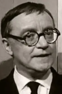 Jacques Grello como: Léon Clotier