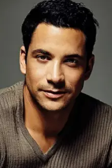 Nico Panagio como: Robert Muller / Helbert Pentz