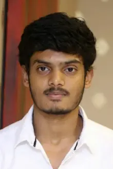 Akash Puri como: Karthik Subramaniam