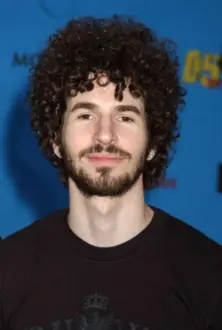 Brad Delson como: 