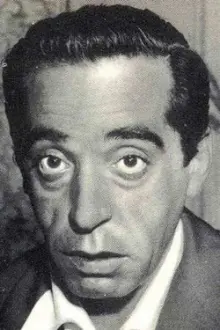 Alberto Sorrentino como: Fernando