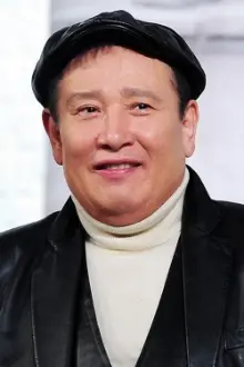 Lee Dae-geun como: Kim Du-han
