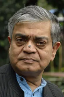 Sandip Ray como: self