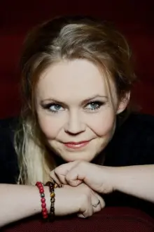 Tinna Hrafnsdóttir como: Lovísa