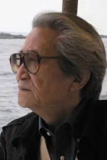 Noriaki Tsuchimoto como: Self - Interviewer (uncredited)