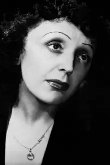 Édith Piaf como: Simone