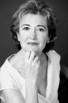 María Jesús Hoyos como: Paulina Ramos Serrano