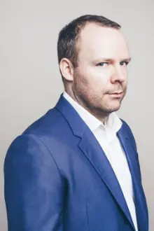 Neil Delamere como: 