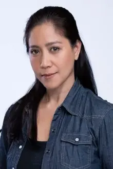 Angela T. Baesa como: Mary Anne