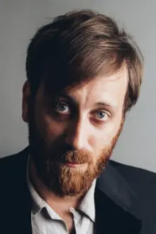 Dan Auerbach como: 