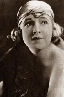 Alta Allen como: Bessie Lane